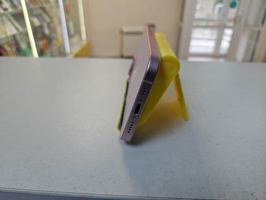 Фото 6: Apple iPhone 15 128GB по адресу г. Нижняя Тура, ул. Усошина, 6