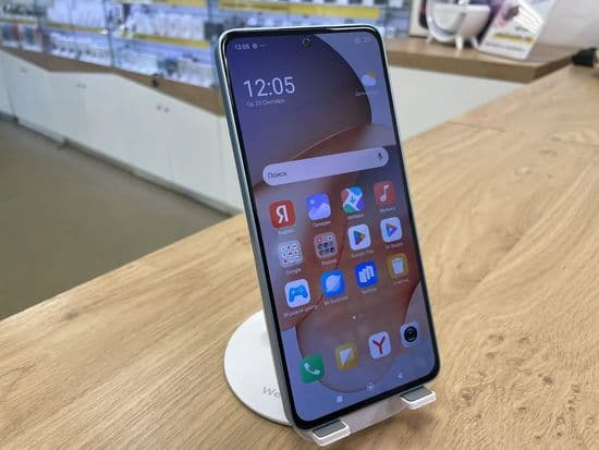 Фото 1: Xiaomi Redmi Note 13 8/256GB по адресу г. Нижний Тагил, ул. Металлургов, 58а