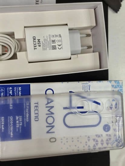 Фото 4: Tecno Camon 40 8/256GB по адресу г. Краснотурьинск, ул. Рюмина, 1