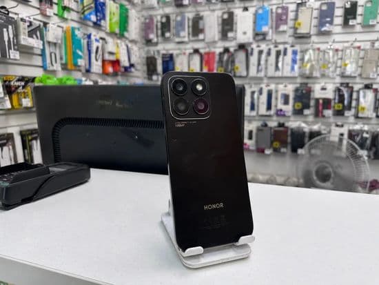 Фото 3: Honor X8b 8/128GB по адресу г. Нижний Тагил, пр-т Мира, 71