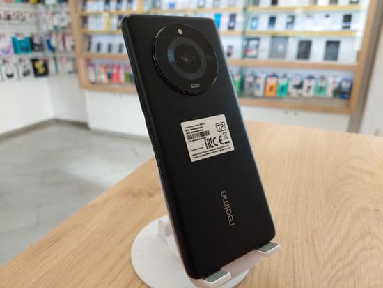 Фото 1: Realme 11 Pro 8/128GB по адресу г. Верхотурье, ул. Карла Маркса, 3а