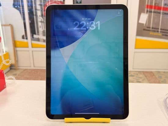 Фото 3: Apple iPad 2025 Wi-Fi (A3354) 128GB по адресу г. Североуральск, ул. Ленина, 31