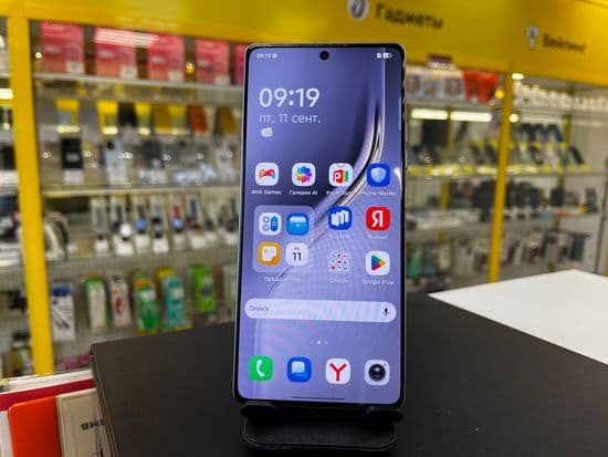 Фото 7: Tecno Camon 40 8/256GB по адресу г. Кировград, ул. Свердлова, 70