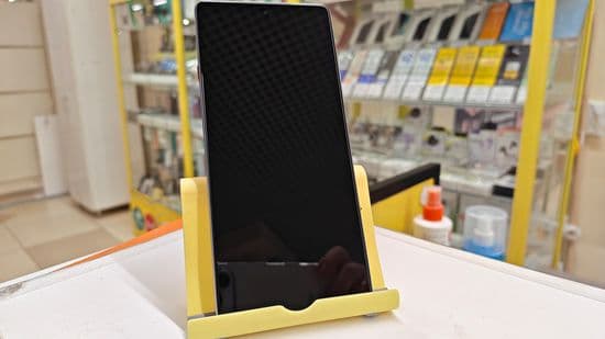 Фото 5: Tecno Camon 40 8/256GB по адресу г. Нижний Тагил, пр-т Ленинградский, 28