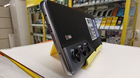 Фото 6: Tecno Camon 40 8/256GB по адресу г. Нижний Тагил, пр-т Ленинградский, 28