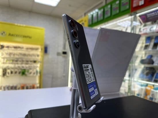 Фото 3: Tecno Camon 40 8/256GB по адресу г. Нижний Тагил, ул. Ильича, 23а