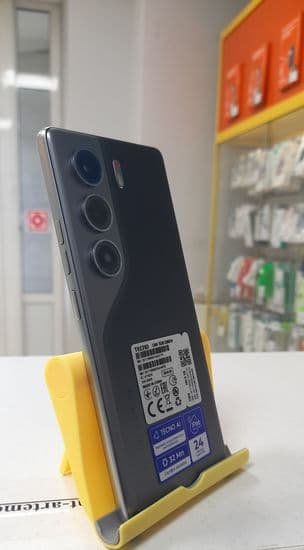Фото 6: Tecno Camon 40 8/256GB по адресу г. Артемовский, ул. Свободы, 42