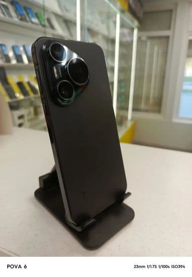 Фото 2: Huawei Pura 70 12/256GB по адресу г. Красноуральск, ул. Ленина, 41