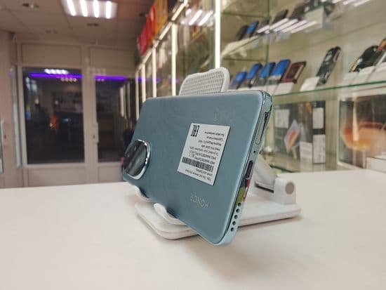 Фото 6: Honor 200 12/512GB по адресу г. Нижний Тагил, пр-т Ленина, 10