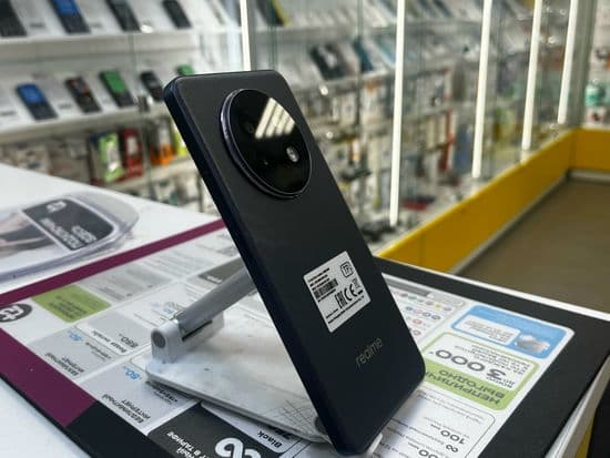 Фото 2: Realme 13 Plus 8/256GB по адресу г. Кушва, ул. Строителей, 12