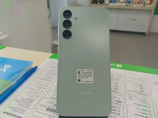 Фото 2: Samsung Galaxy A16 4/128GB по адресу г. Кушва, ул. Строителей, 6