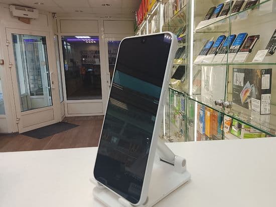 Фото 2: Samsung Galaxy A16 8/256GB по адресу г. Нижний Тагил, пр-т Ленина, 10
