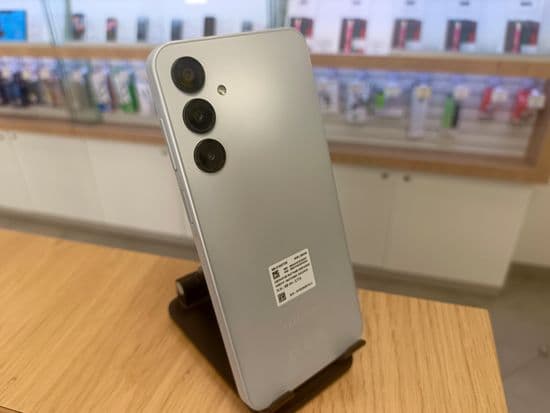 Фото 2: Samsung Galaxy A16 8/256GB по адресу г. Карпинск, ул. Мира, 54