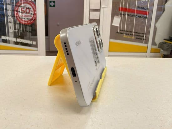 Фото 2: Honor X8c 8/128GB по адресу г. Североуральск, ул. Ленина, 31