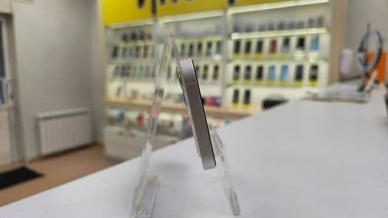 Фото 2: Apple iPhone 13 256GB по адресу г. Новая Ляля, ул. Розы Люксембург, 69в
