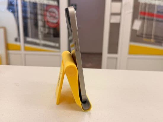 Фото 1: Apple iPhone 13 128GB по адресу г. Североуральск, ул. Ленина, 31