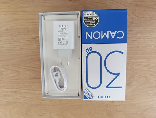 Фото 4: Tecno Camon 30 8/256GB (белый) по адресу г. Верхотурье, ул. Карла Маркса, 3а