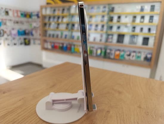 Фото 7: Tecno Camon 30 8/256GB (белый) по адресу г. Верхотурье, ул. Карла Маркса, 3а