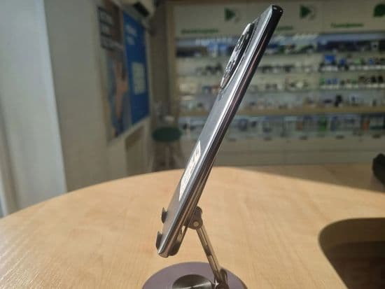 Фото 4: Tecno Camon 30S Pro 8/256Gb (серый) по адресу г. Красноуральск, ул. Ленина, 8а