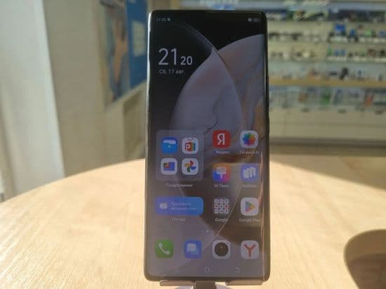 Фото 5: Tecno Camon 30S Pro 8/256Gb (серый) по адресу г. Красноуральск, ул. Ленина, 8а