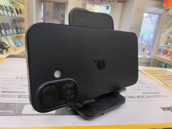 Фото 2: Apple iPhone 16 128GB по адресу г. Верхняя Тура, ул. Иканина, 90