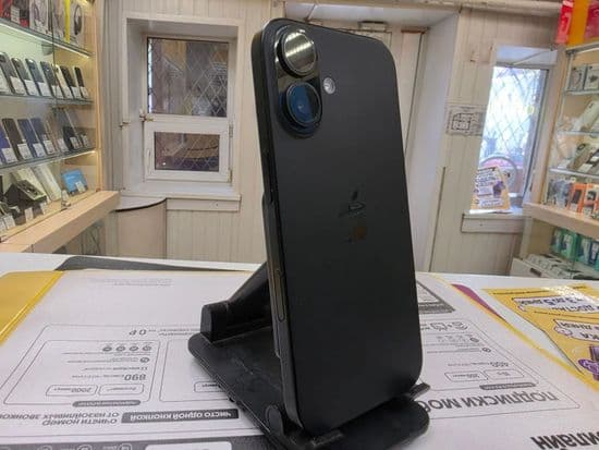 Фото 3: Apple iPhone 16 128GB по адресу г. Верхняя Тура, ул. Иканина, 90