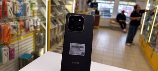 Фото 3: Honor X7d 8/256GB по адресу г. Невьянск, ул. Ленина, 15а