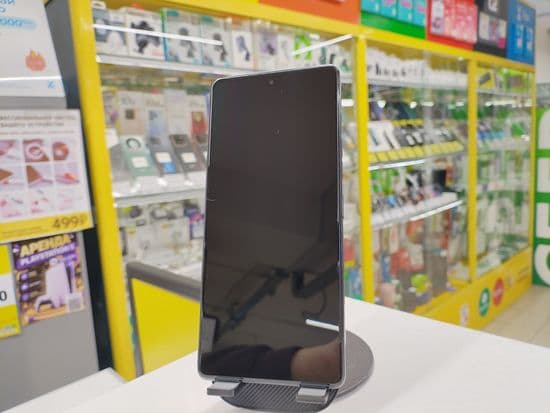Фото 3: Tecno Camon 30 8/256GB по адресу г. Нижний Тагил, Черноисточинское шоссе, 17