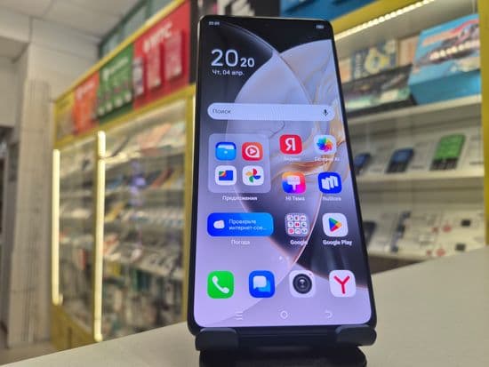 Фото 1: Tecno Camon 30 8/256GB по адресу г. Нижняя Салда, ул. Ломоносова, 10