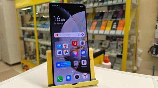 Фото 2: Tecno Camon 30 8/256GB по адресу г. Нижний Тагил, пр-т Ленинградский, 28