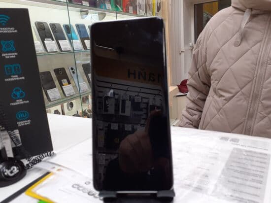 Фото 4: Xiaomi Redmi Note 13 PRO PLUS 12/512GB по адресу г. Верхняя Тура, ул. Иканина, 90