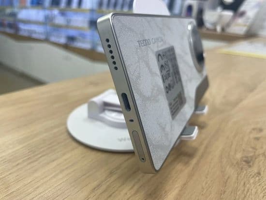 Фото 4: Tecno CAMON 30 Pro (5G) 12/512GB по адресу г. Нижний Тагил, ул. Металлургов, 58а
