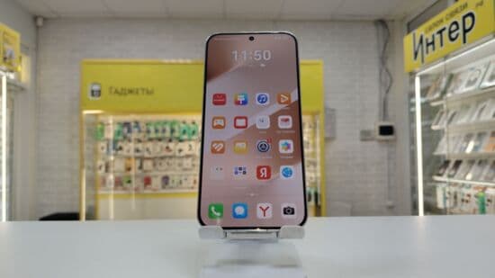 Фото 2: Huawei Pura 80 12/256GB по адресу г. Нижний Тагил, ул. Ильича, 23а
