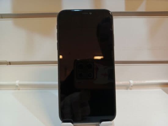 Фото 4: Apple iPhone 11 64Gb по адресу г. Карпинск, ул. Колхозная, 56